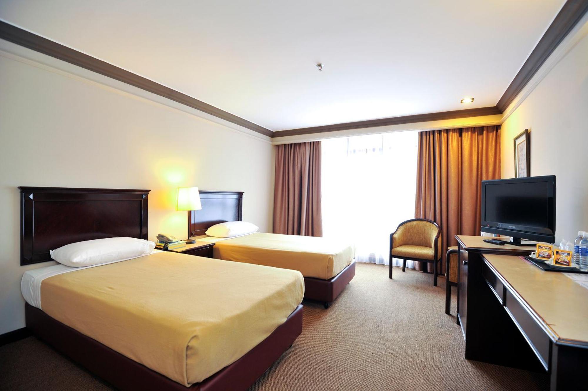 Hotel Mimosa Malacca Bagian luar foto