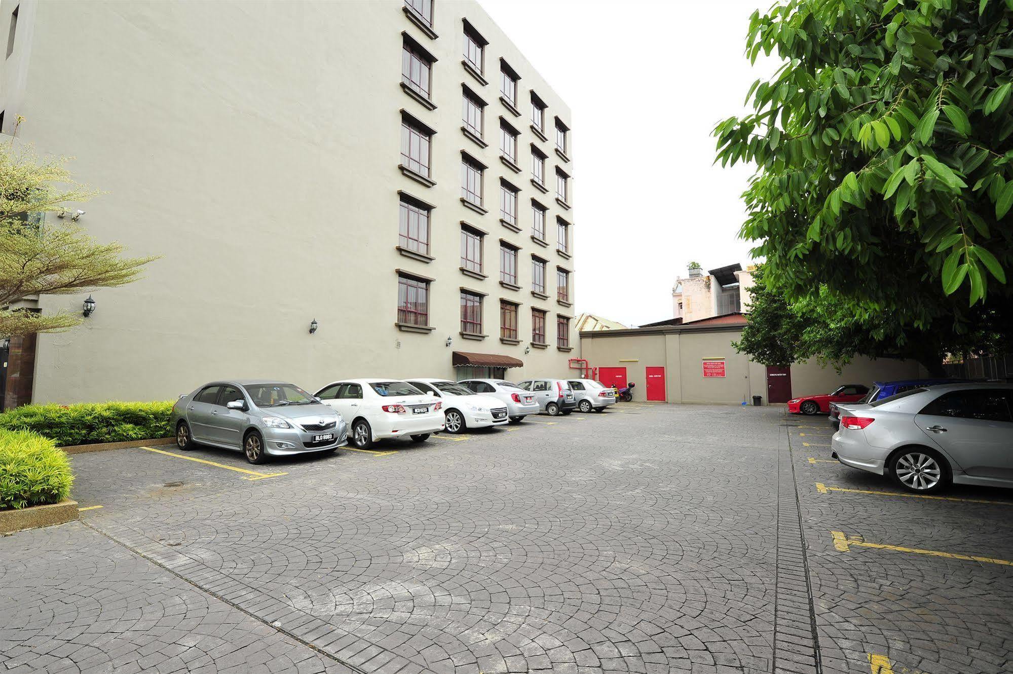Hotel Mimosa Malacca Bagian luar foto